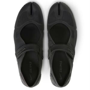 Skims NikeSkims Nike Rift Shoes Tabi Toe Women's 8.5 Velvet Black